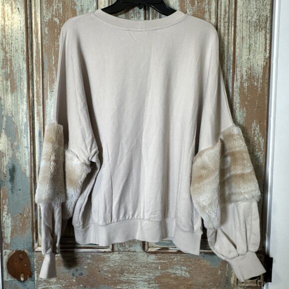 Young Fabulous & Broke Medium Dolman  Sleeves W/Faux Fur  Sweatshirt Mocha Cream - Picture 6 of 9
